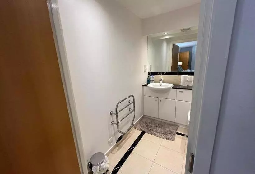 ペンション Ensuite Room In Royal Victoria Excel O2 Arena London