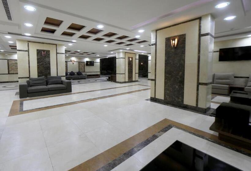 בית מלון כפרי Snood Al Azama