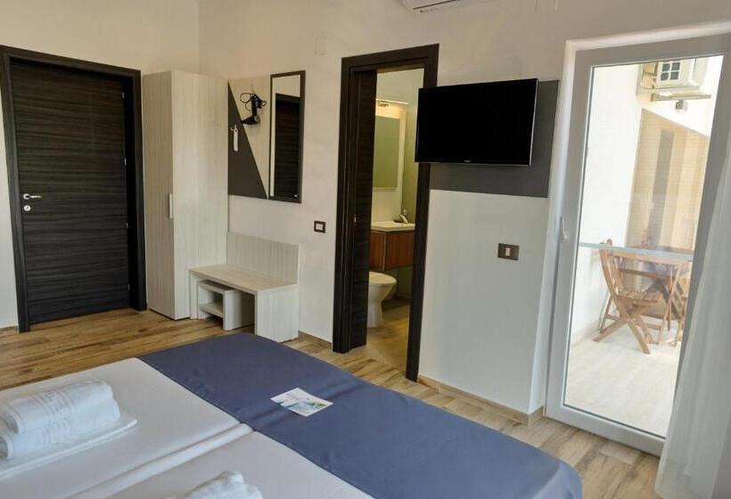 Hotel Pensiunea Mara