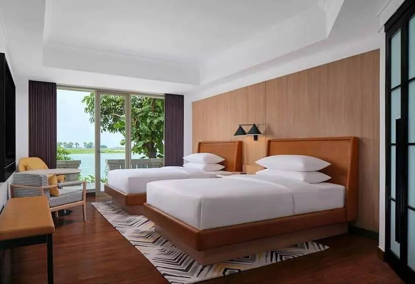 Hotelli Sheraton Jakarta Soekarno Hatta Airport