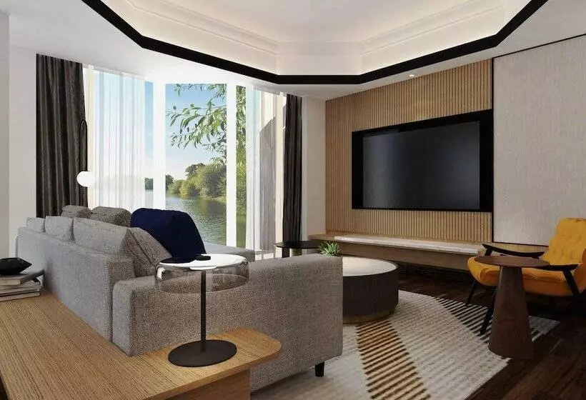 Hotelli Sheraton Jakarta Soekarno Hatta Airport