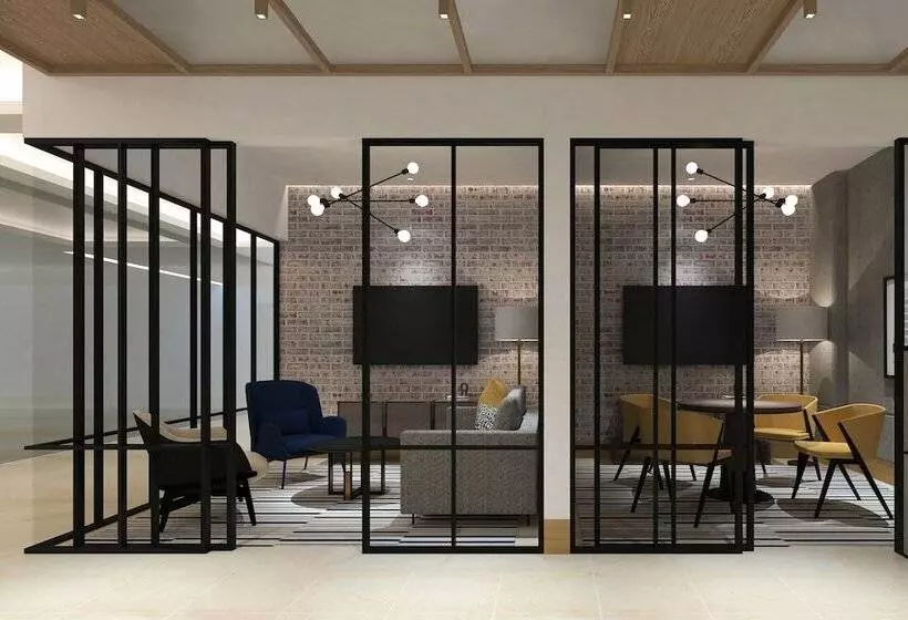 Hotelli Sheraton Jakarta Soekarno Hatta Airport