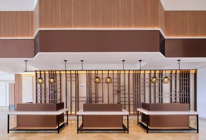 Hotelli Sheraton Jakarta Soekarno Hatta Airport