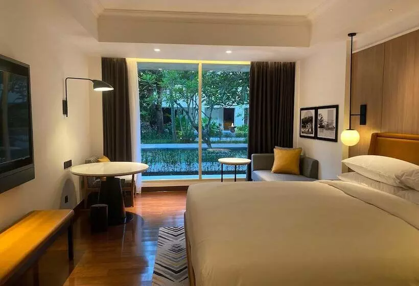 Hotelli Sheraton Jakarta Soekarno Hatta Airport