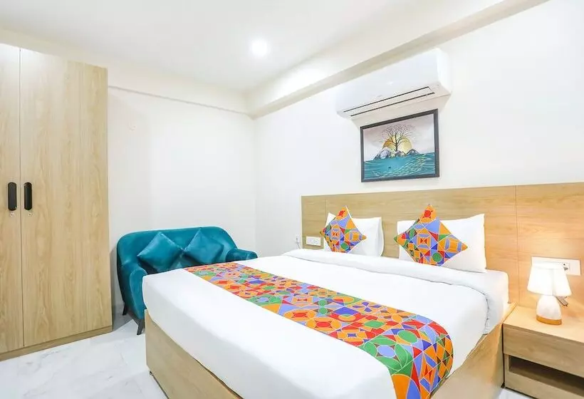 Fabhotel La Cozy Residency