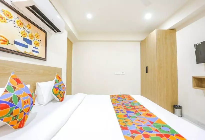 Fabhotel La Cozy Residency