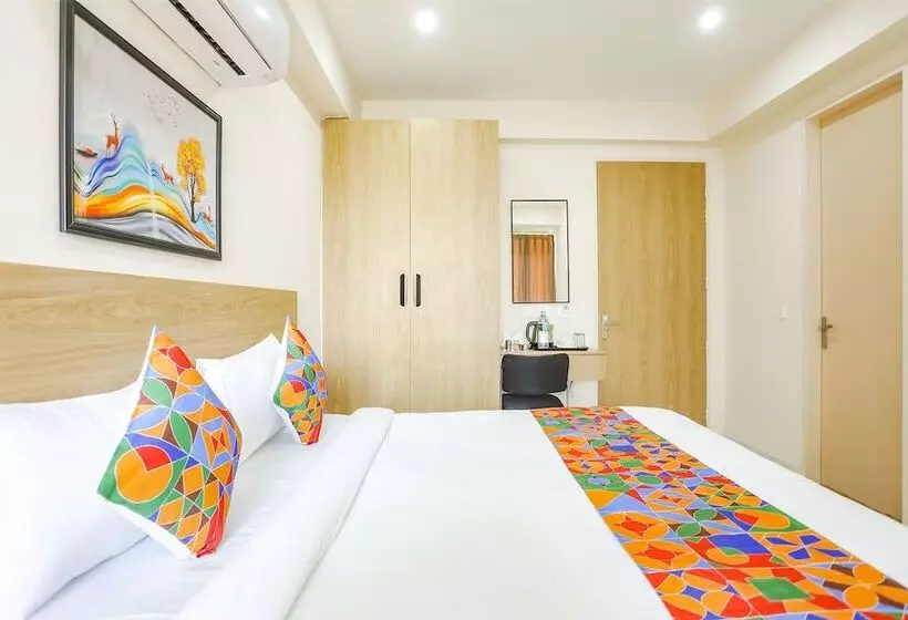 Fabhotel La Cozy Residency