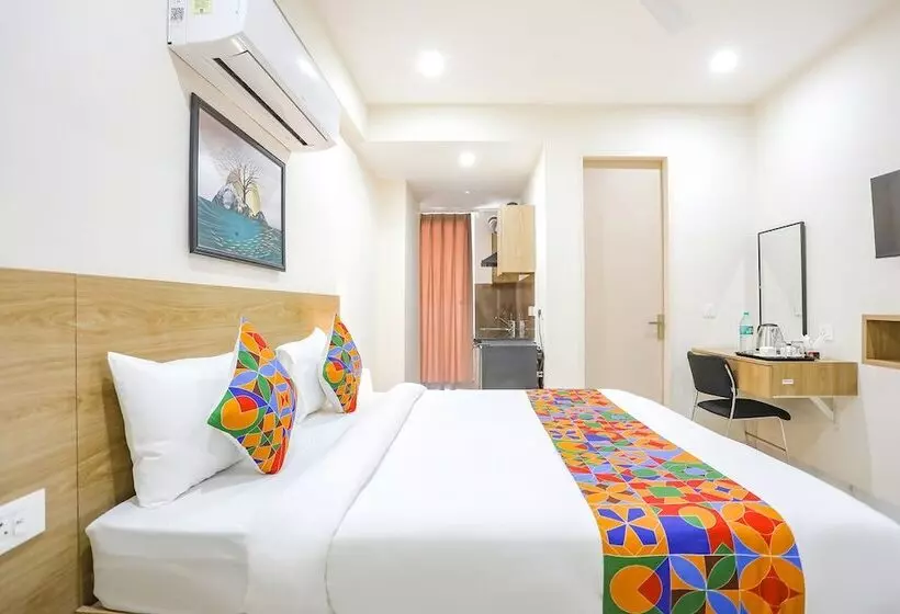 Fabhotel La Cozy Residency