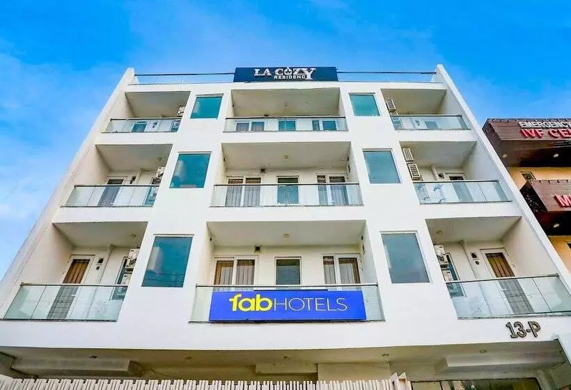 Fabhotel La Cozy Residency