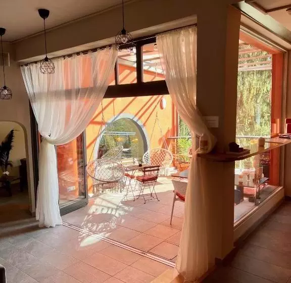 هاستل Cukrarna Guest Accommodation