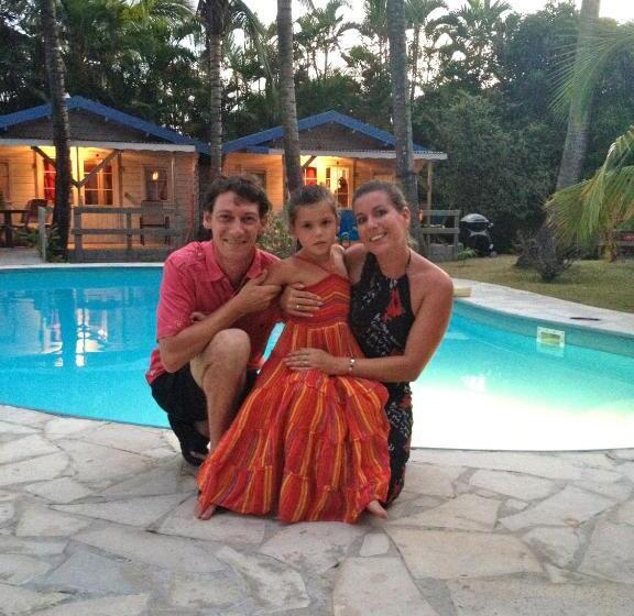 تختخواب و صبحانه La Rose Du Sud