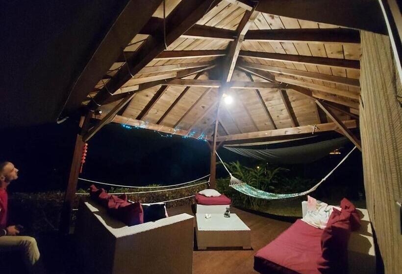 تختخواب و صبحانه La Villa Zen