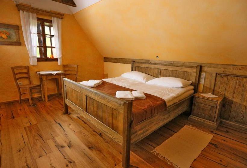 تختخواب و صبحانه Pomona Relaxing Nature Guest House