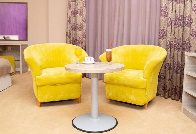 Casino Motel Senator