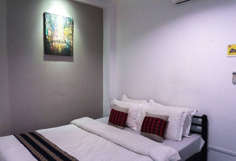 Hostel 9
