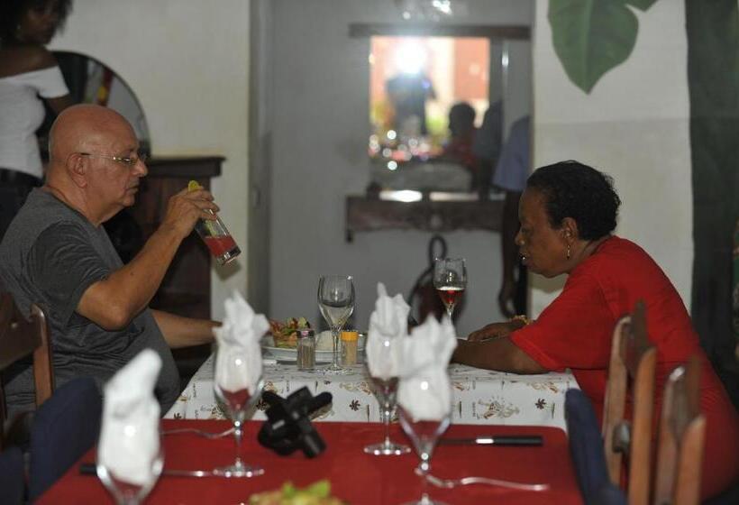 هتل La Belle Aventure