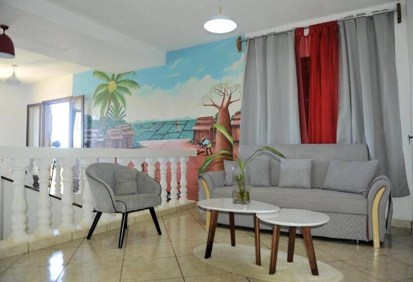 هتل La Belle Aventure