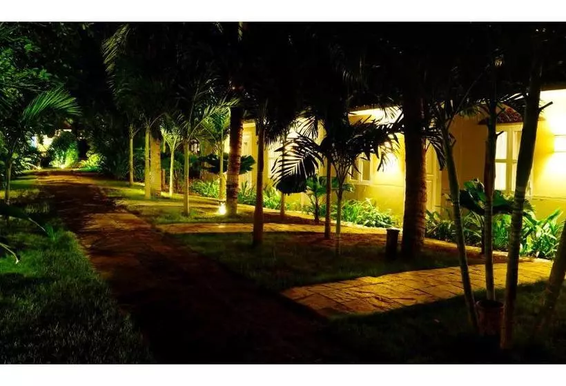 Hotel Oasis