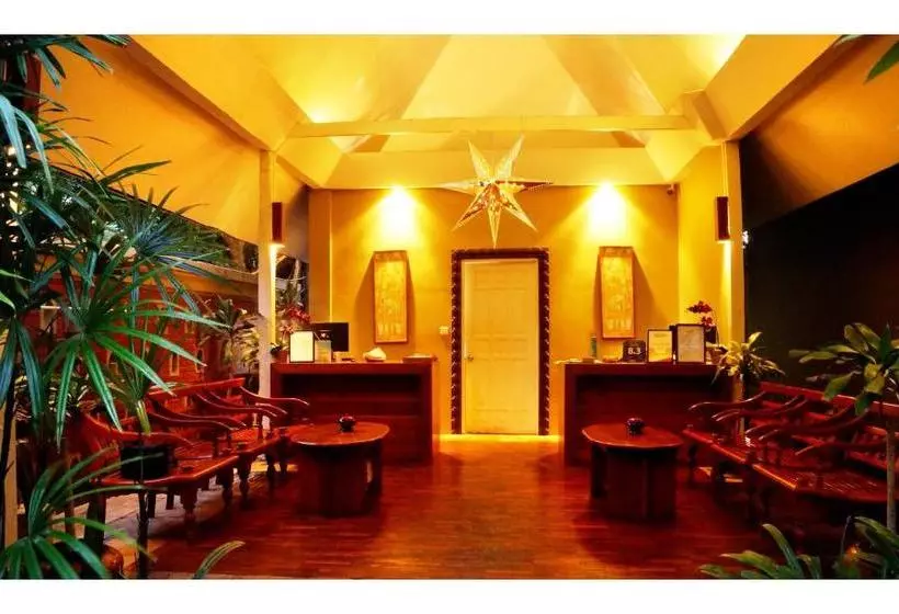 Hotel Oasis