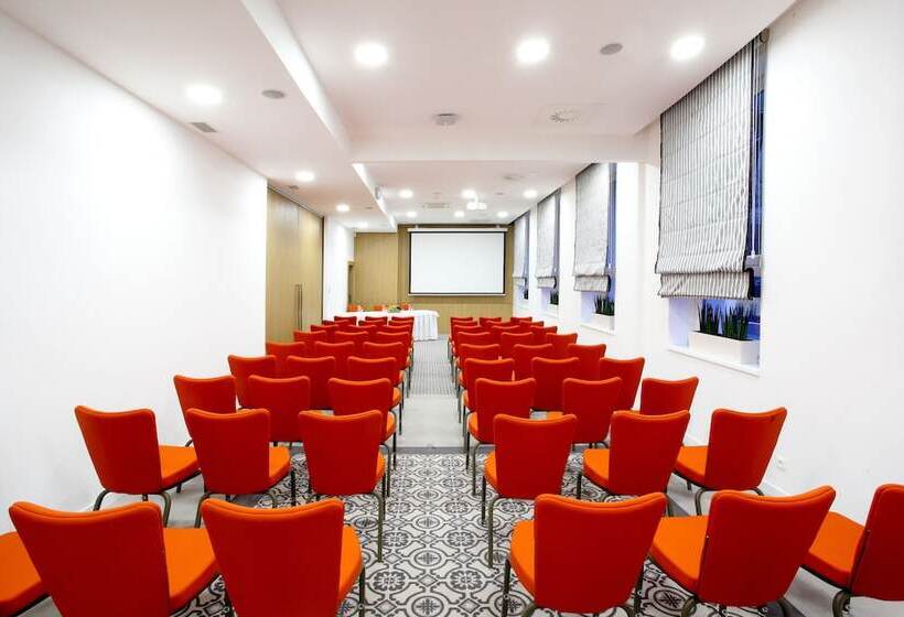 酒店 Pod Lipou Resort