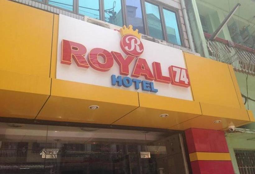 Hotel Royal 74