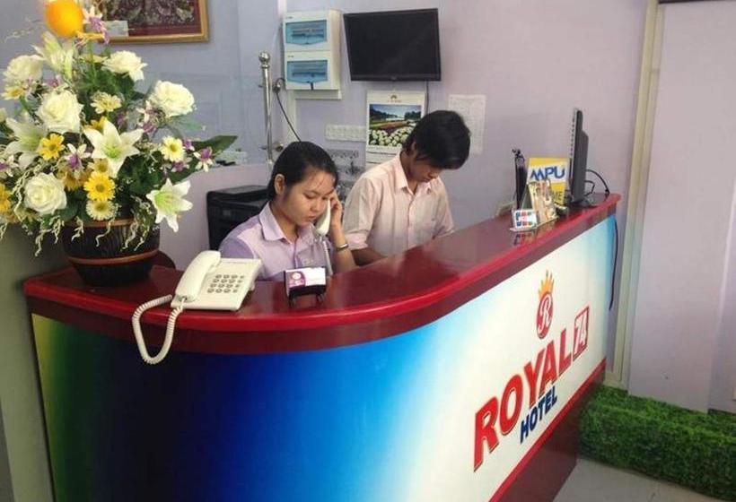 Hotel Royal 74