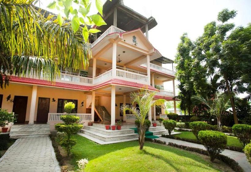 هتل Spot On 481 Motherland Resort