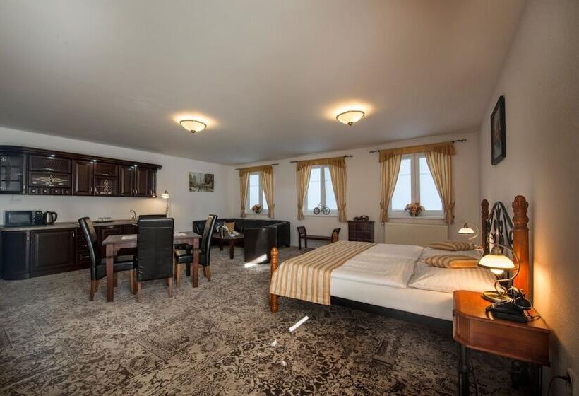 בית מלון כפרי Svatojansky Kastiel