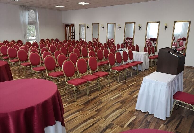 בית מלון כפרי Svatojansky Kastiel