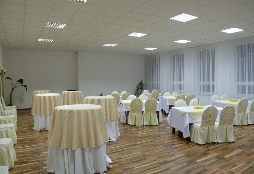 בית מלון כפרי Svatojansky Kastiel