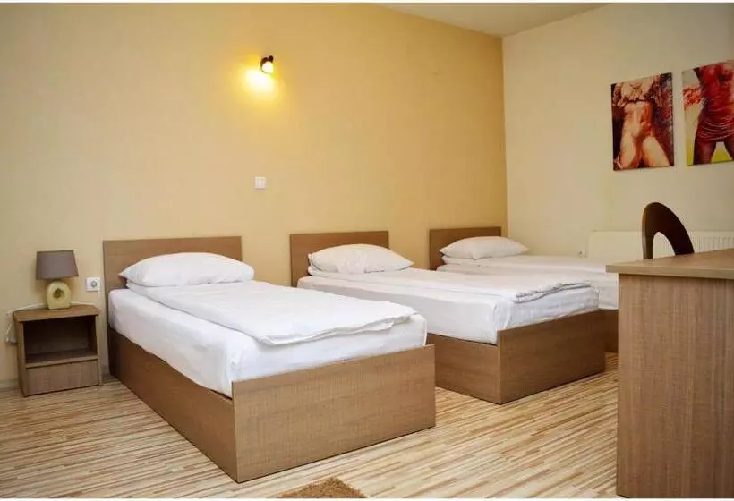 Hotel Treff