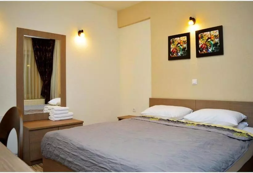 Hotel Treff