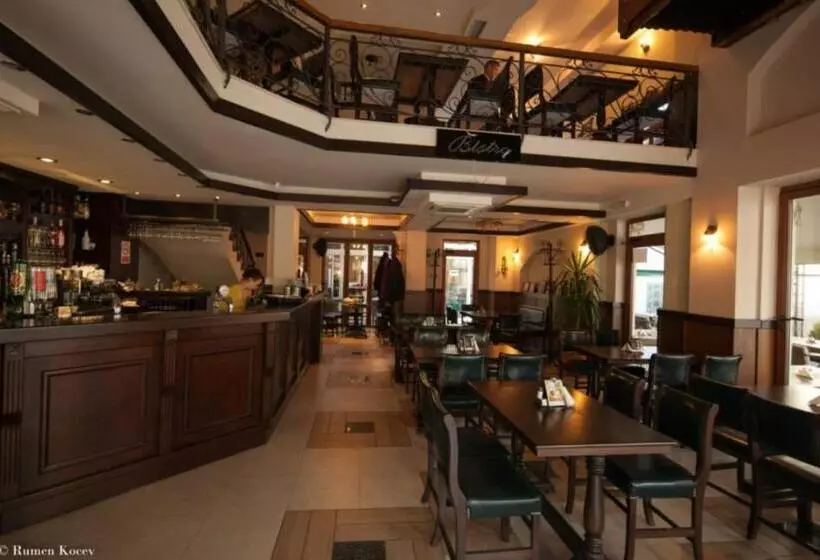 Hotel Treff
