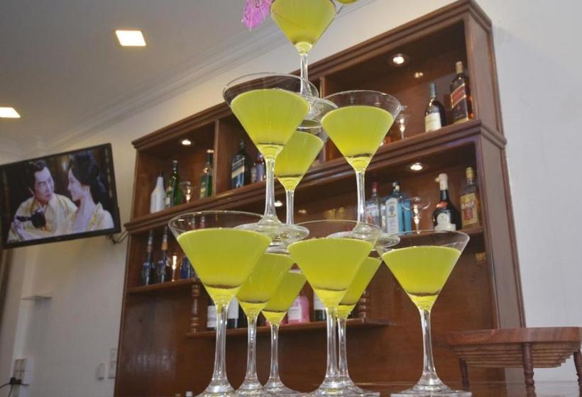 هتل United Hpa An