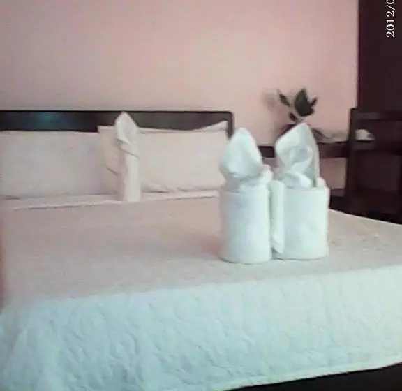 Hotelli Rooms R Us Voyagers Palace