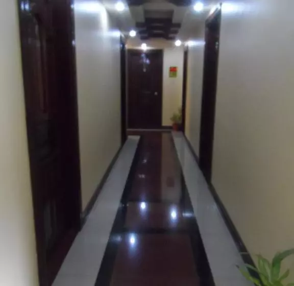 Hotelli Rooms R Us Voyagers Palace