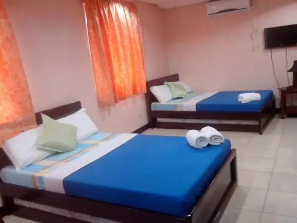 Hotelli Rooms R Us Voyagers Palace