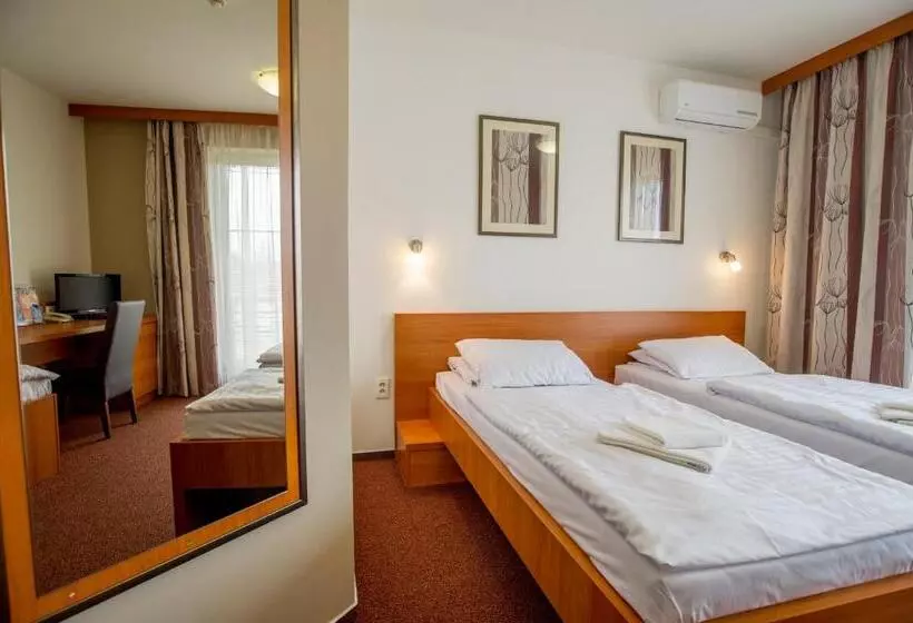 リゾートホテル Wellness Hotel Thermal