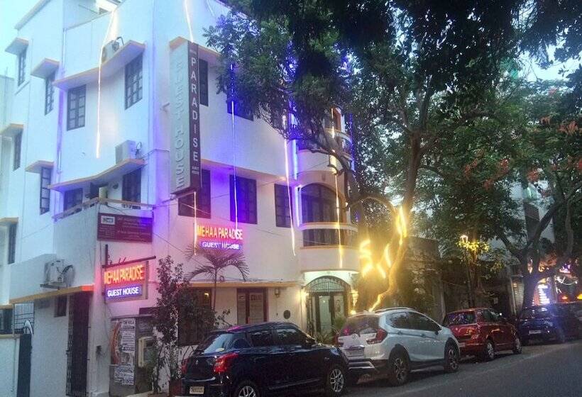 Отель Mehaa Paradise Family Guest House