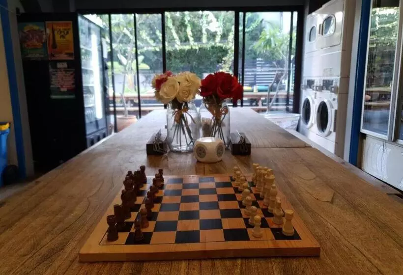 Hotelli Bondi Beach Backpackers