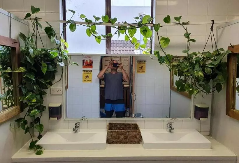 Hotelli Bondi Beach Backpackers