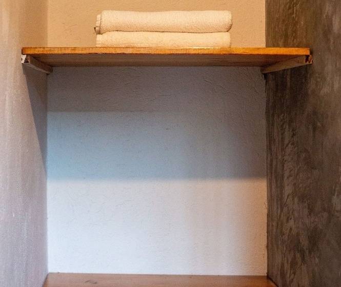 هتل Hostel Volta Ao Mundo