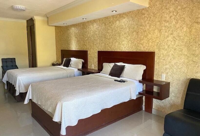 هتل San Ignacio Inn