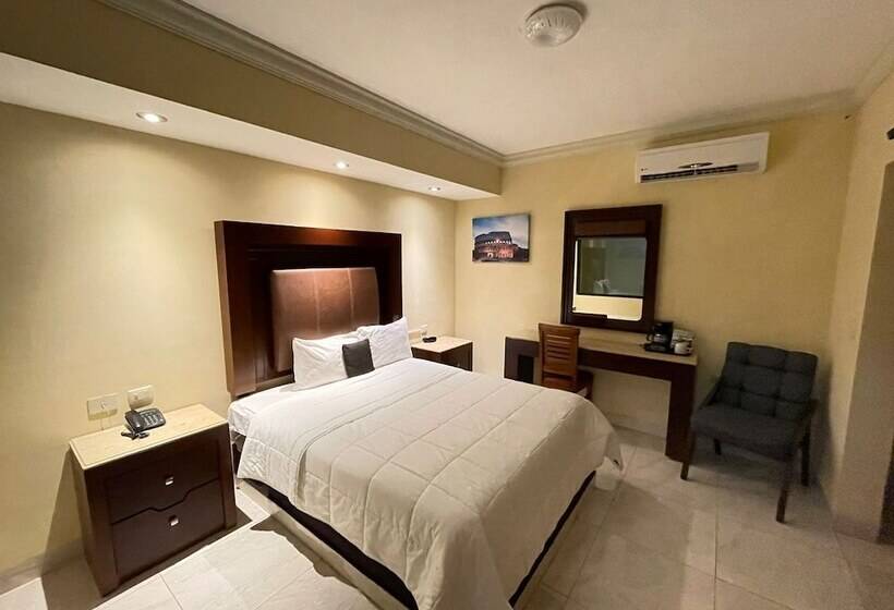 هتل San Ignacio Inn