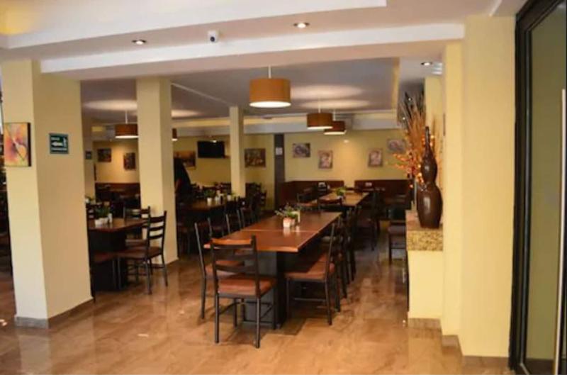 هتل San Ignacio Inn