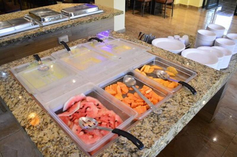 هتل San Ignacio Inn