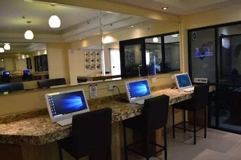 هتل San Ignacio Inn