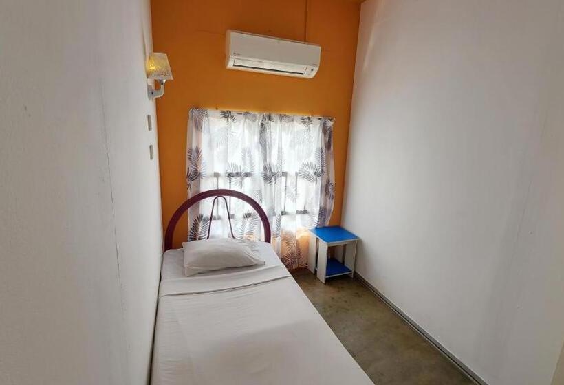 هاستل Vintage Inn