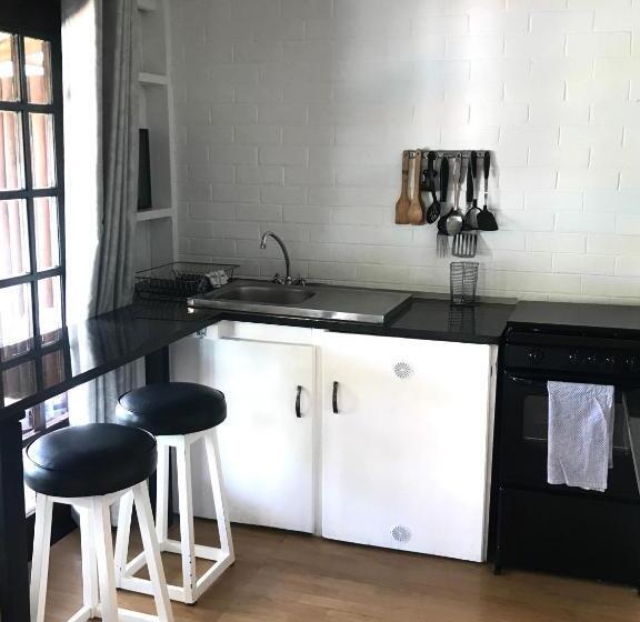 צימר Fairway Guest Lodge