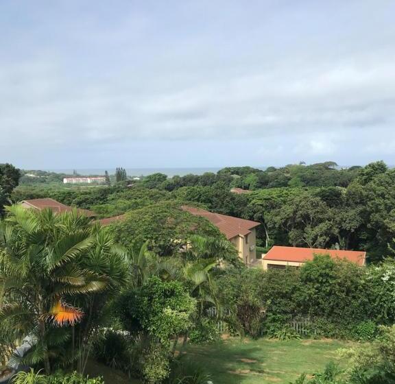 צימר Fairway Guest Lodge